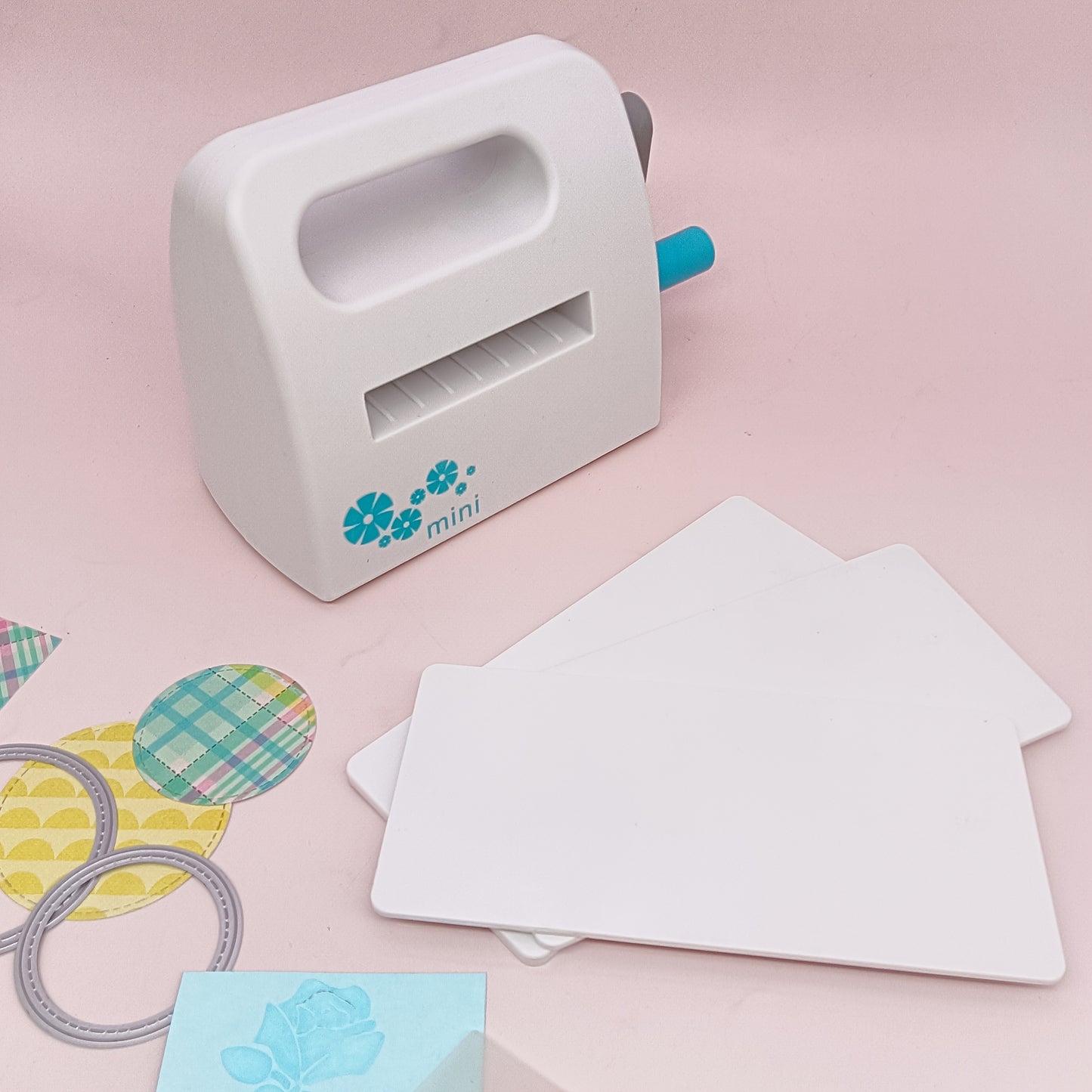 Alinacutle Mini Die Cut Machine Embossing Folder Use Machine, Manual Portable Embossing Machines Full Kit Included, For Art, Craft, Scrapbooking - Precise Cutting, Easy Operation, DIY Craftsmen And Beginners